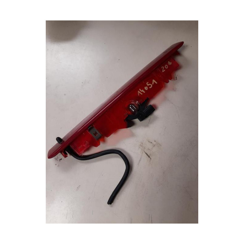 Feu arriere stop central RENAULT CLIO 3 PHASE 2 BREAK d’occasion