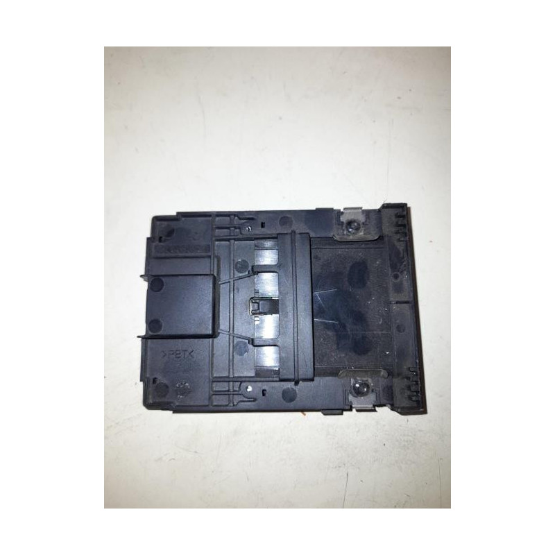 Lecteur de carte (neiman) RENAULT MEGANE 3 PHASE 1 BREAK d’occasion