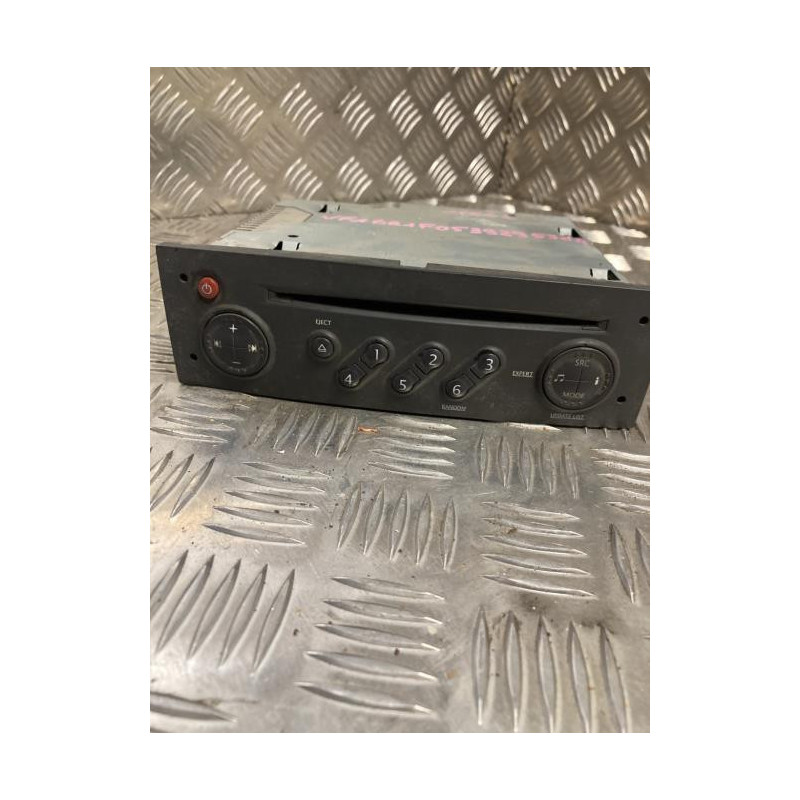 Autoradio d'origine RENAULT CLIO 3 PHASE 1 d’occasion