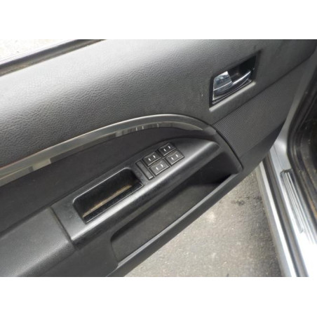 Porte avant droit FORD MONDEO 2 d’occasion