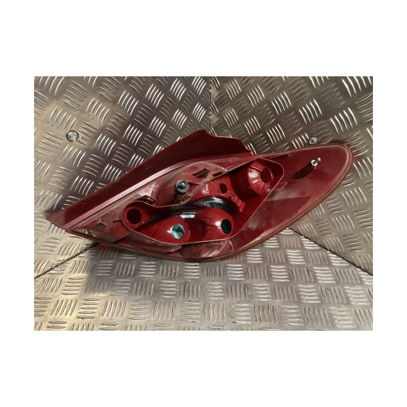 Feu arriere principal gauche (feux) PEUGEOT 207 PHASE 2 d’occasion