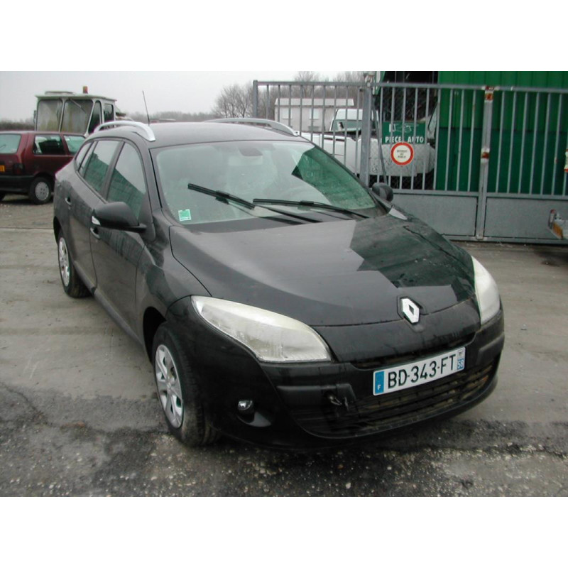 Garniture porte arriere gauche RENAULT MEGANE 3 PHASE 1 BREAK d’occasion