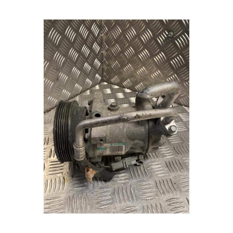 Compresseur clim RENAULT CLIO 3 PHASE 1 d’occasion