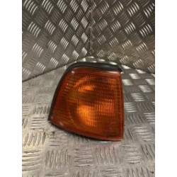 Optique avant secondaire droit (feux)(clignotant) AUDI 80 1 PHASE 2 d’occasion