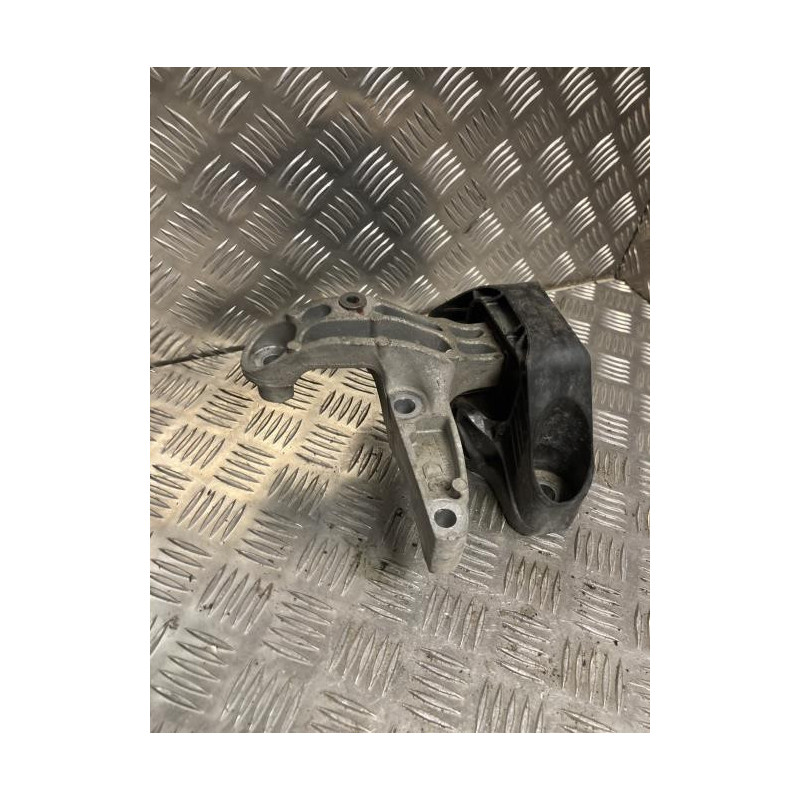 Support moteur RENAULT MEGANE 4 PHASE 1 d’occasion