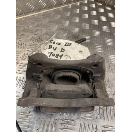 Etrier avant droit (freinage) RENAULT CLIO 3 PHASE 1 d’occasion