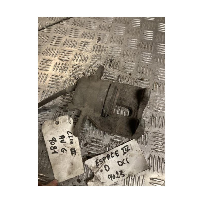 Etrier avant gauche (freinage) RENAULT CLIO 3 PHASE 1 d’occasion