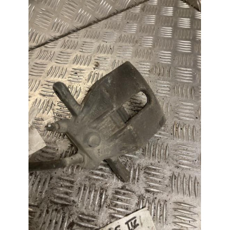 Etrier avant gauche (freinage) RENAULT CLIO 3 PHASE 1 d’occasion