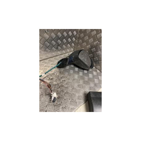 Retroviseur droit PEUGEOT 308 1 SW PHASE 1 BREAK d’occasion