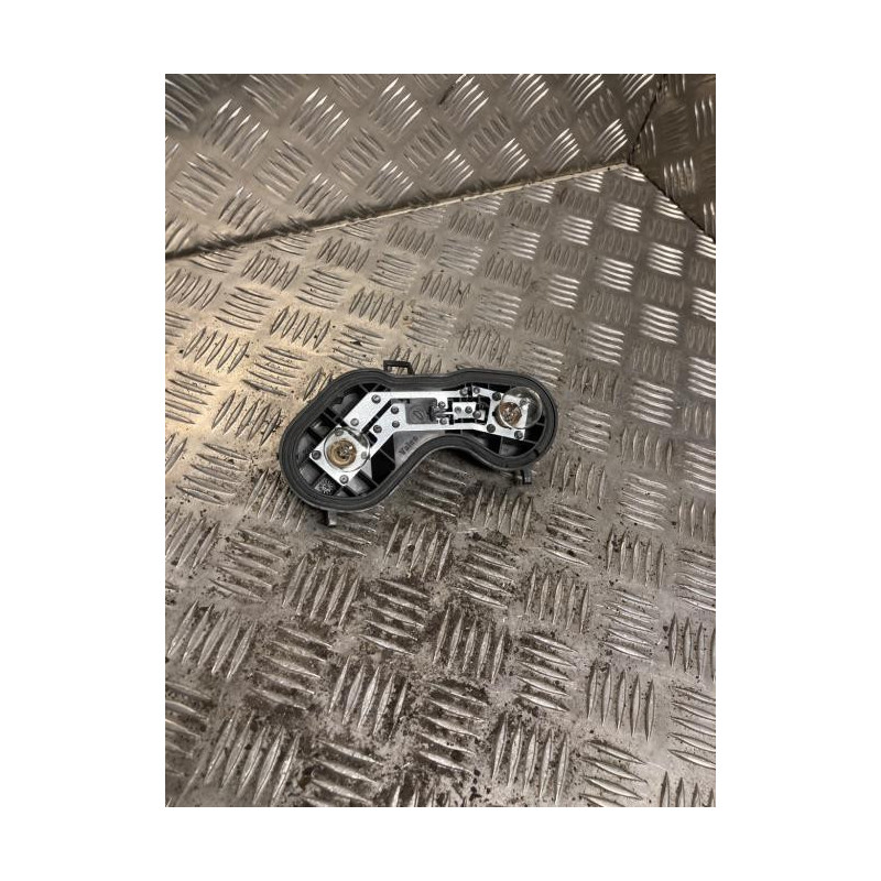 Platine feu arriere droit RENAULT MEGANE 2 PHASE 1 d’occasion