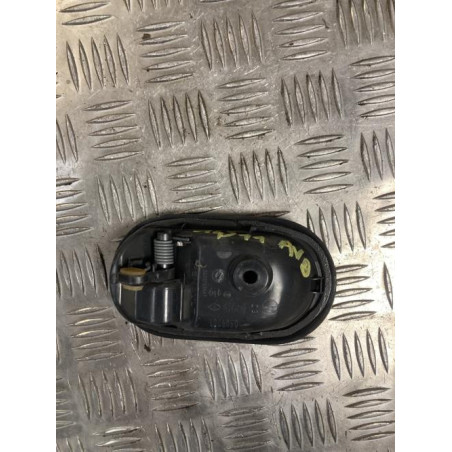 Poignee interieur avant droit DACIA SANDERO 1 d’occasion