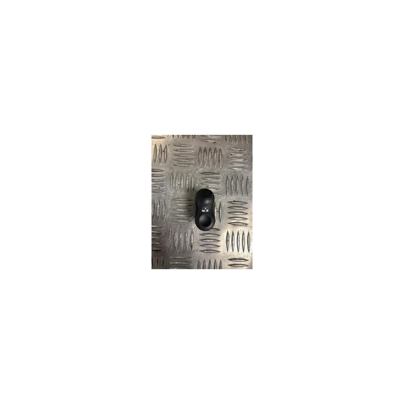 Interrupteur de leve vitre arriere gauche DACIA SANDERO 1 d’occasion