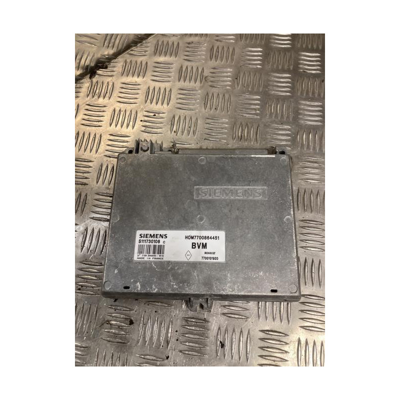 Calculateur moteur RENAULT MEGANE 1 PHASE 1 d’occasion