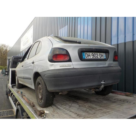 Calculateur moteur RENAULT MEGANE 1 PHASE 1 d’occasion