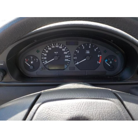 Optique avant principal droit (feux)(phare) BMW SERIE 3 E36 COMPACT d’occasion