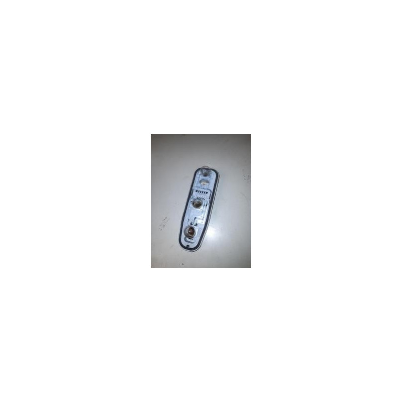 Platine feu arriere droit RENAULT TWINGO 1 PHASE 1 d’occasion