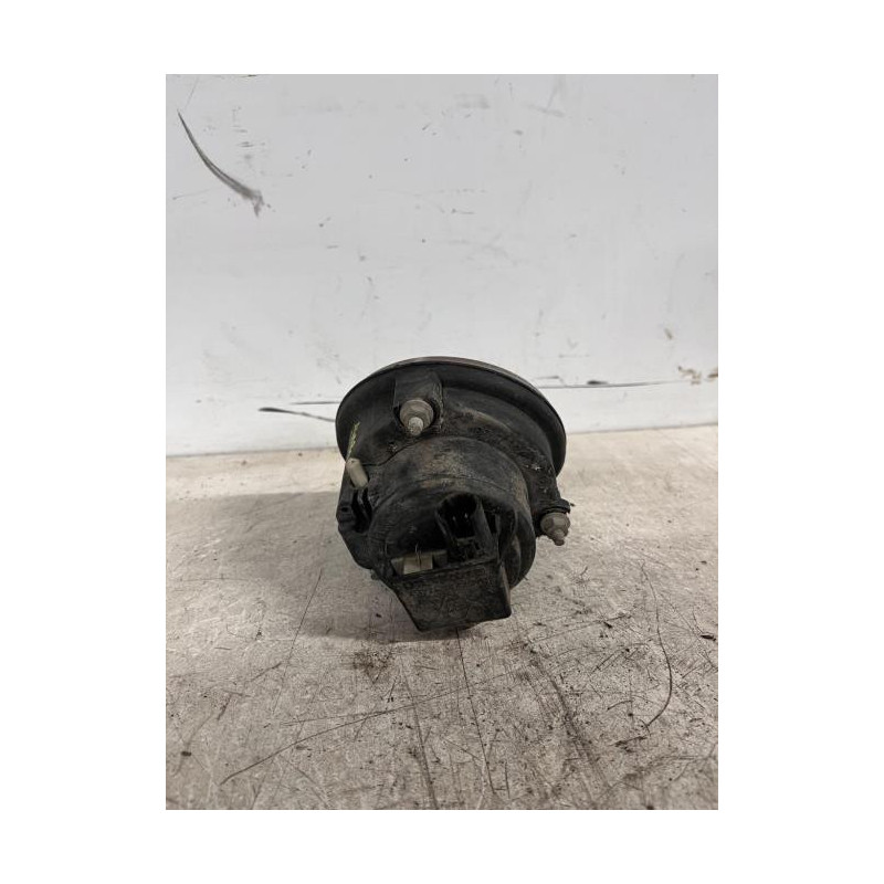 Anti brouillard gauche (feux) RENAULT CLIO 2 PHASE 1 d’occasion