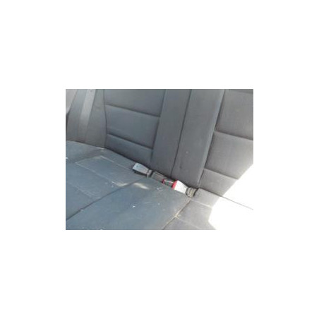 Attache ceinture arriere gauche BMW SERIE 3 E36 COMPACT d’occasion