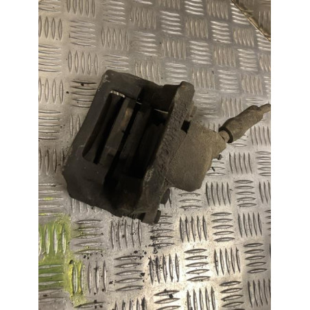 Etrier avant gauche (freinage) RENAULT TWINGO 2 PHASE 1 d’occasion