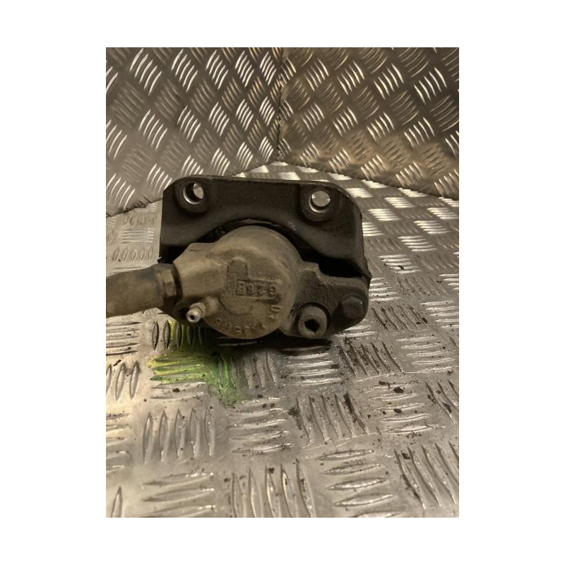 Etrier avant droit (freinage) RENAULT TWINGO 2 PHASE 1 d’occasion