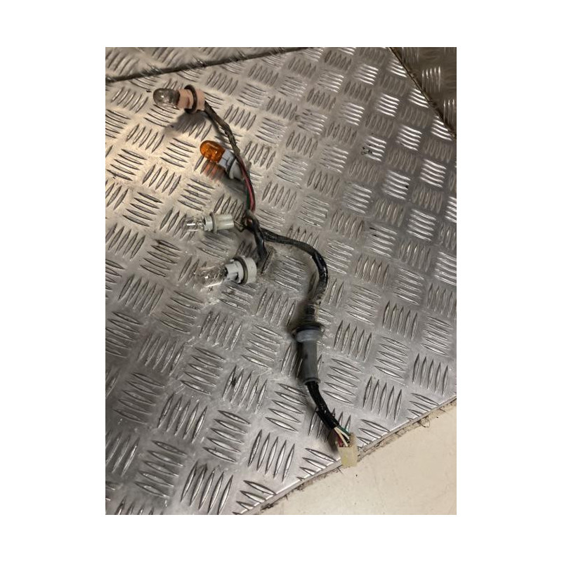 Platine feu arriere gauche DAIHATSU SIRION 2 d’occasion