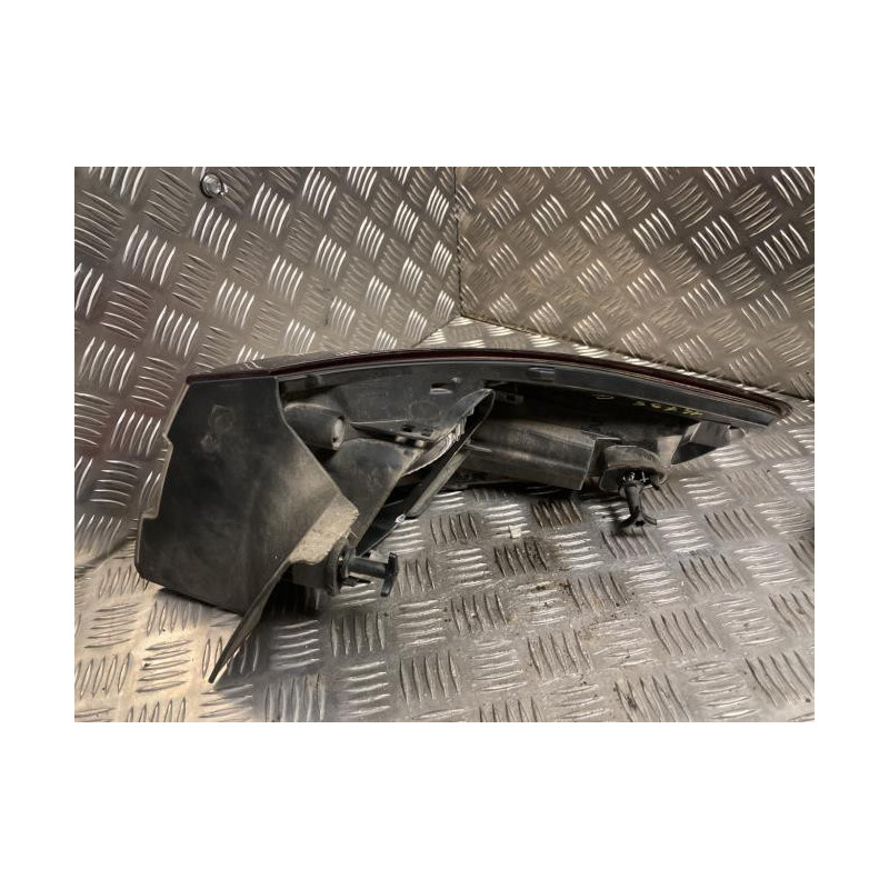 Feu arriere principal gauche (feux) RENAULT MEGANE 3 PHASE 1 BREAK d’occasion