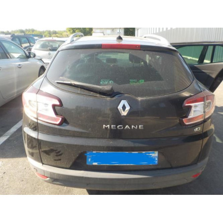 Platine feu arriere gauche RENAULT MEGANE 3 PHASE 1 BREAK d’occasion