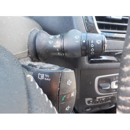 Platine feu arriere gauche RENAULT MEGANE 3 PHASE 1 BREAK d’occasion