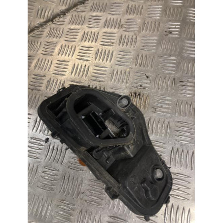 Platine feu arriere gauche CITROEN C4 CACTUS d’occasion