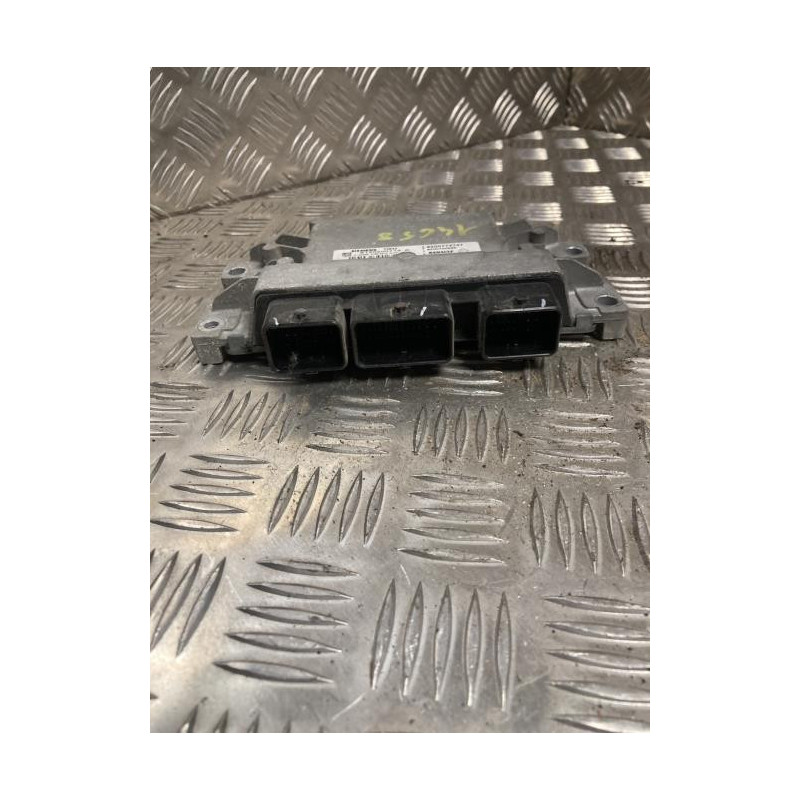 Calculateur moteur RENAULT TWINGO 2 PHASE 1 d’occasion