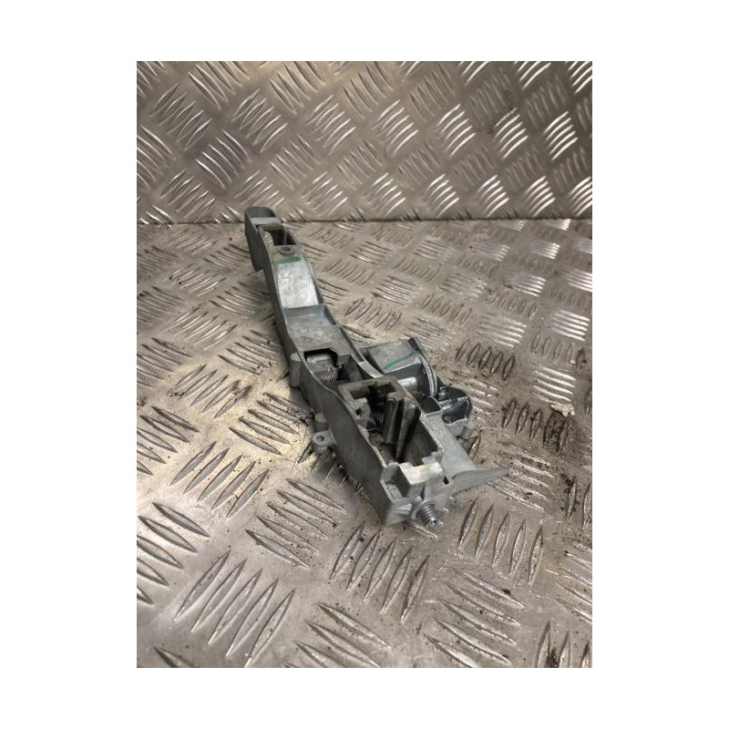Support poignee porte avant gauche PEUGEOT PARTNER 3 PHASE 1 d’occasion