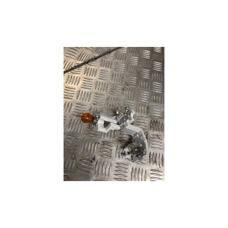 Platine feu arriere gauche FORD FIESTA 6 PHASE 1 d’occasion