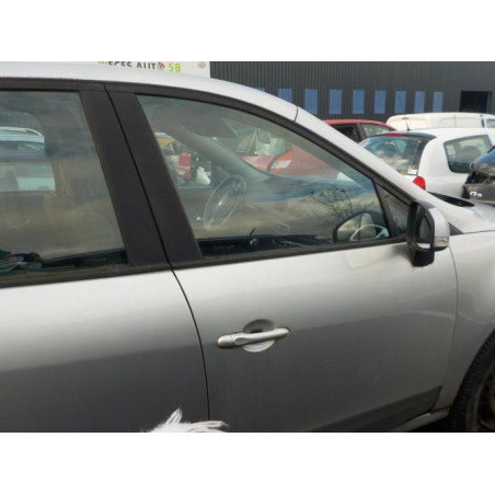 Feu arriere principal gauche (feux) RENAULT SCENIC 3 PHASE 1 d’occasion