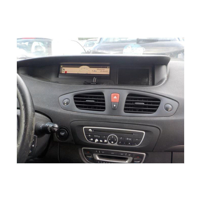 Feu arriere principal gauche (feux) RENAULT SCENIC 3 PHASE 1 d’occasion