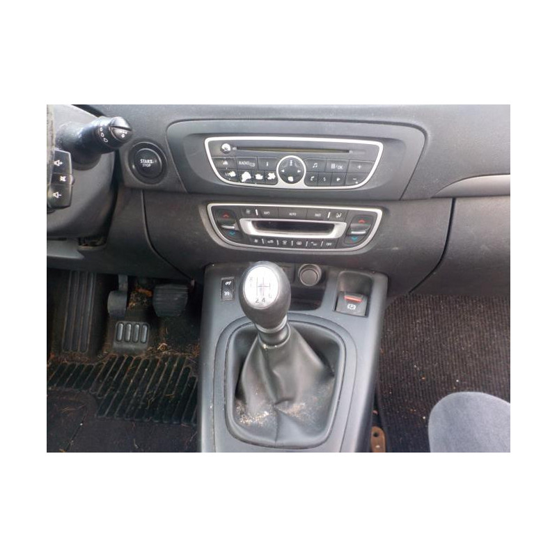 Feu arriere principal gauche (feux) RENAULT SCENIC 3 PHASE 1 d’occasion