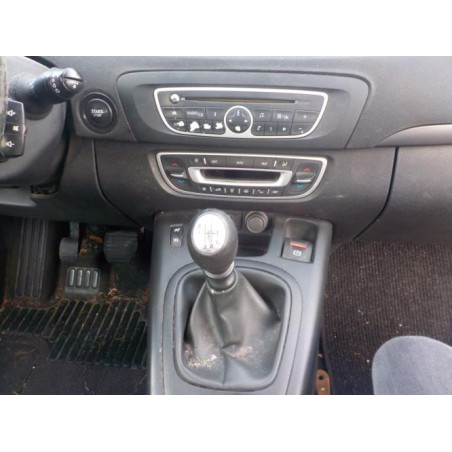 Feu arriere principal gauche (feux) RENAULT SCENIC 3 PHASE 1 d’occasion