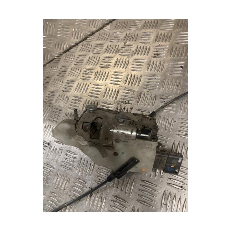 Actionneur serrure porte avant droite PEUGEOT 207 PHASE 1 d’occasion