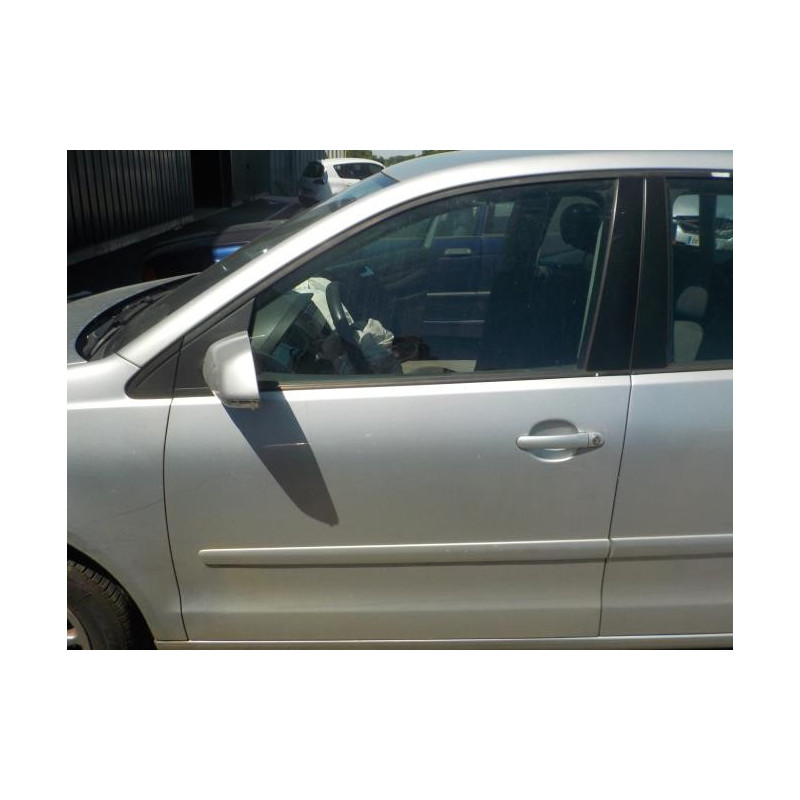 Moteur essuie glace avant VOLKSWAGEN POLO 4 PHASE 2 d’occasion