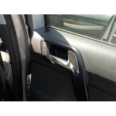 Platine feu arriere droit VOLKSWAGEN POLO 4 PHASE 2 d’occasion