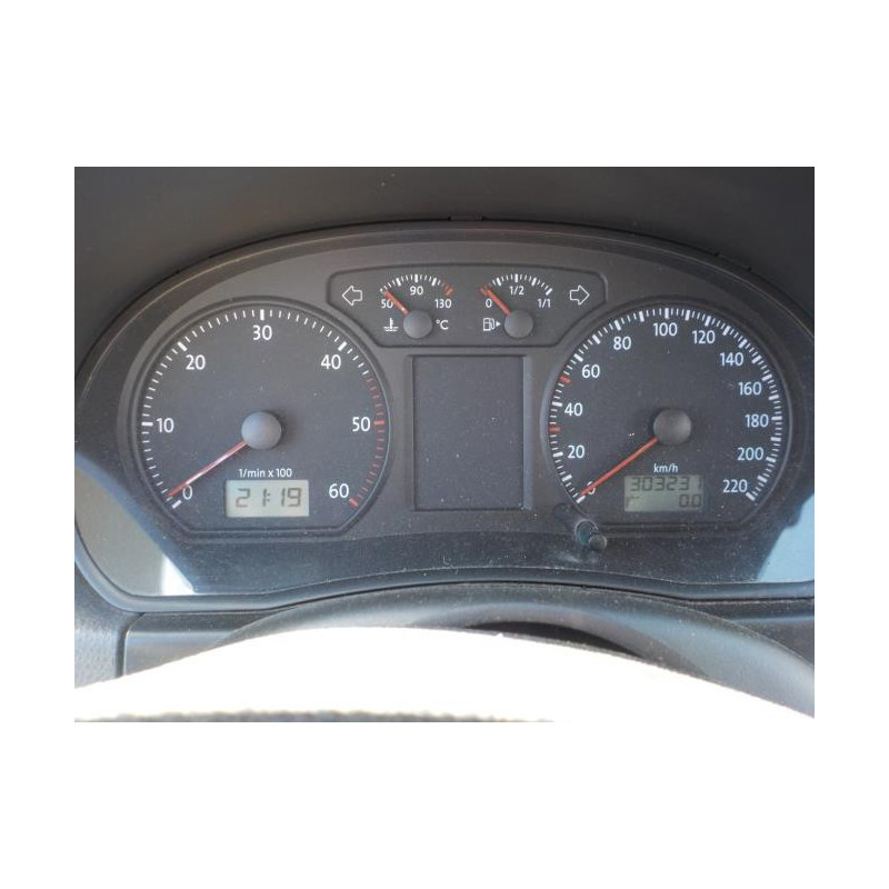 Platine feu arriere droit VOLKSWAGEN POLO 4 PHASE 2 d’occasion
