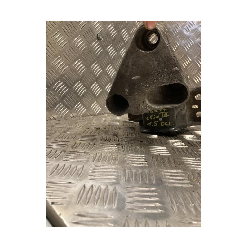 Support moteur droit RENAULT CLIO 3 PHASE 1 d’occasion