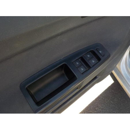 Commande de phare VOLKSWAGEN POLO 4 PHASE 2 d’occasion