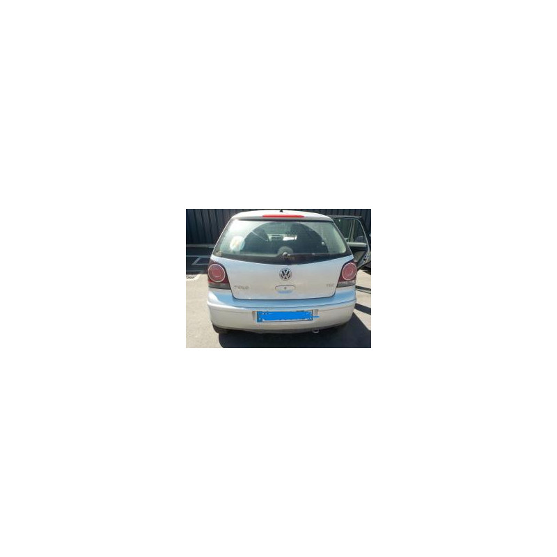 Platine feu arriere gauche VOLKSWAGEN POLO 4 PHASE 2 d’occasion