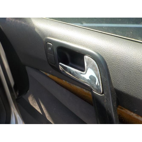 Platine feu arriere gauche VOLKSWAGEN POLO 4 PHASE 2 d’occasion