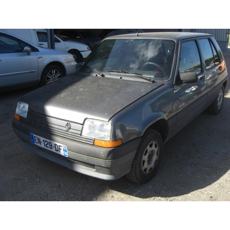 Platine feu arriere gauche RENAULT  d’occasion