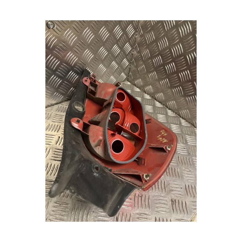 Feu arriere principal droit (feux) RENAULT CLIO 3 PHASE 1 d’occasion