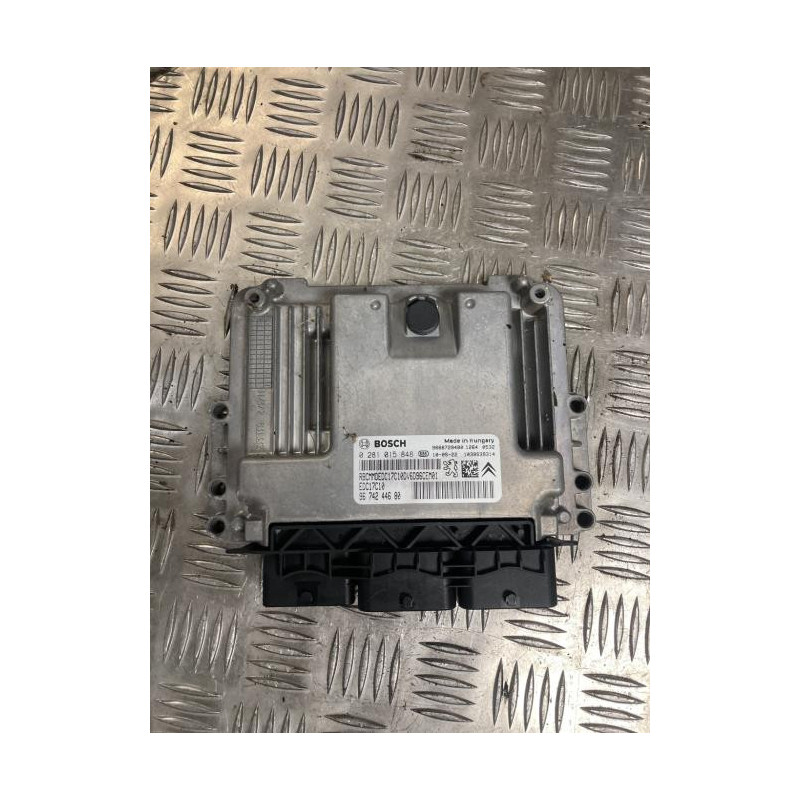 Calculateur moteur PEUGEOT 207 PHASE 1 d’occasion