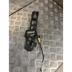 Support poignee porte arriere gauche FORD FIESTA 6 PHASE 1 d’occasion