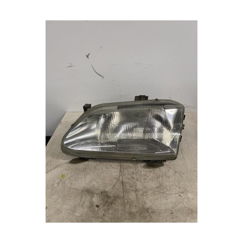 Optique avant principal gauche (feux)(phare) RENAULT SCENIC 1 PHASE 1 d’occasion