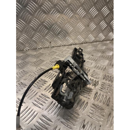 Support poignee porte arriere gauche FORD FIESTA 6 PHASE 1 d’occasion